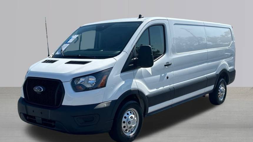 2022 ford transit 250