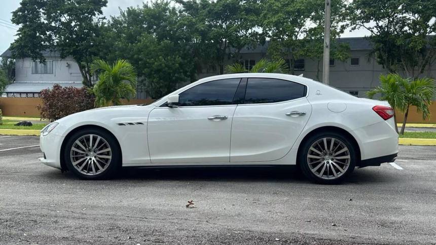 2015 maserati ghibli base
