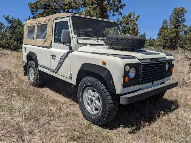 1989 land rover 110 (defender) 3-door soft and hard top