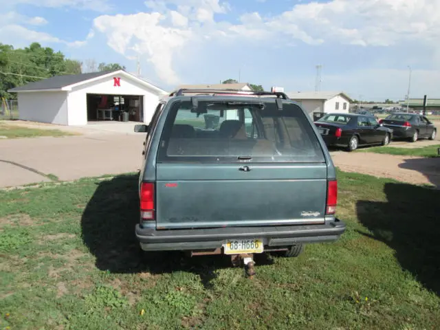 solid 1994 chevy s10,4x4,4 doors,almost new tires,oil changed every 2k