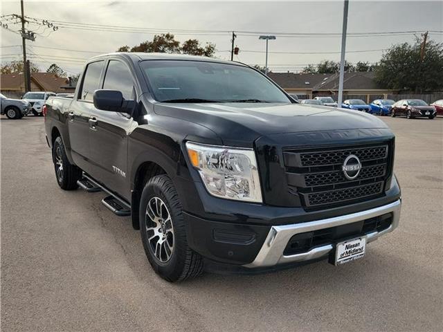 2023 nissan titan sv