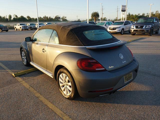 2018 volkswagen beetle 2.0t s