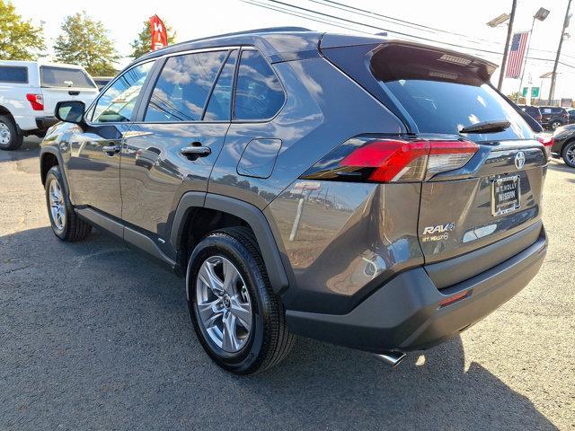 2024 toyota rav4 hybrid le