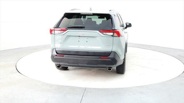 2022 toyota rav4 xle