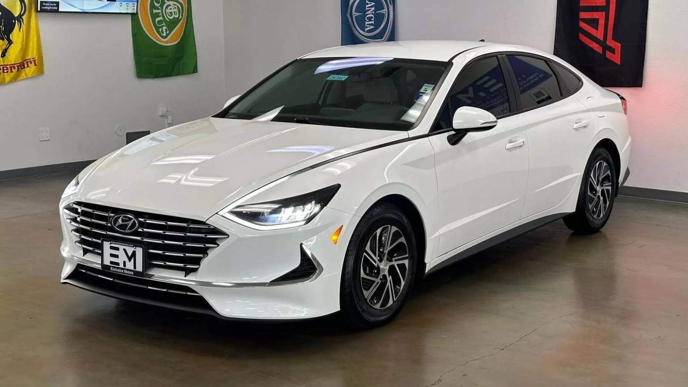 2020 hyundai sonata hybrid blue
