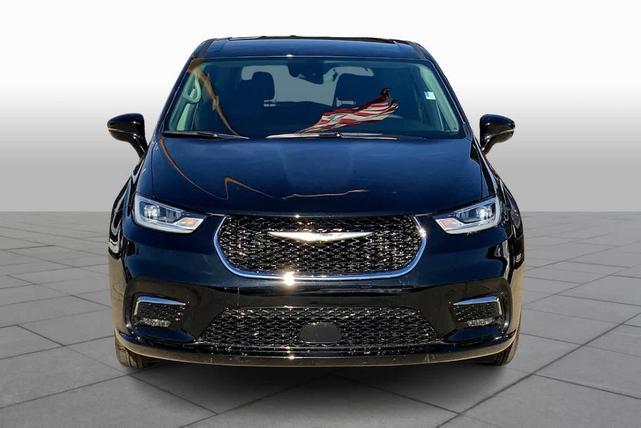 2024 chrysler pacifica touring-l