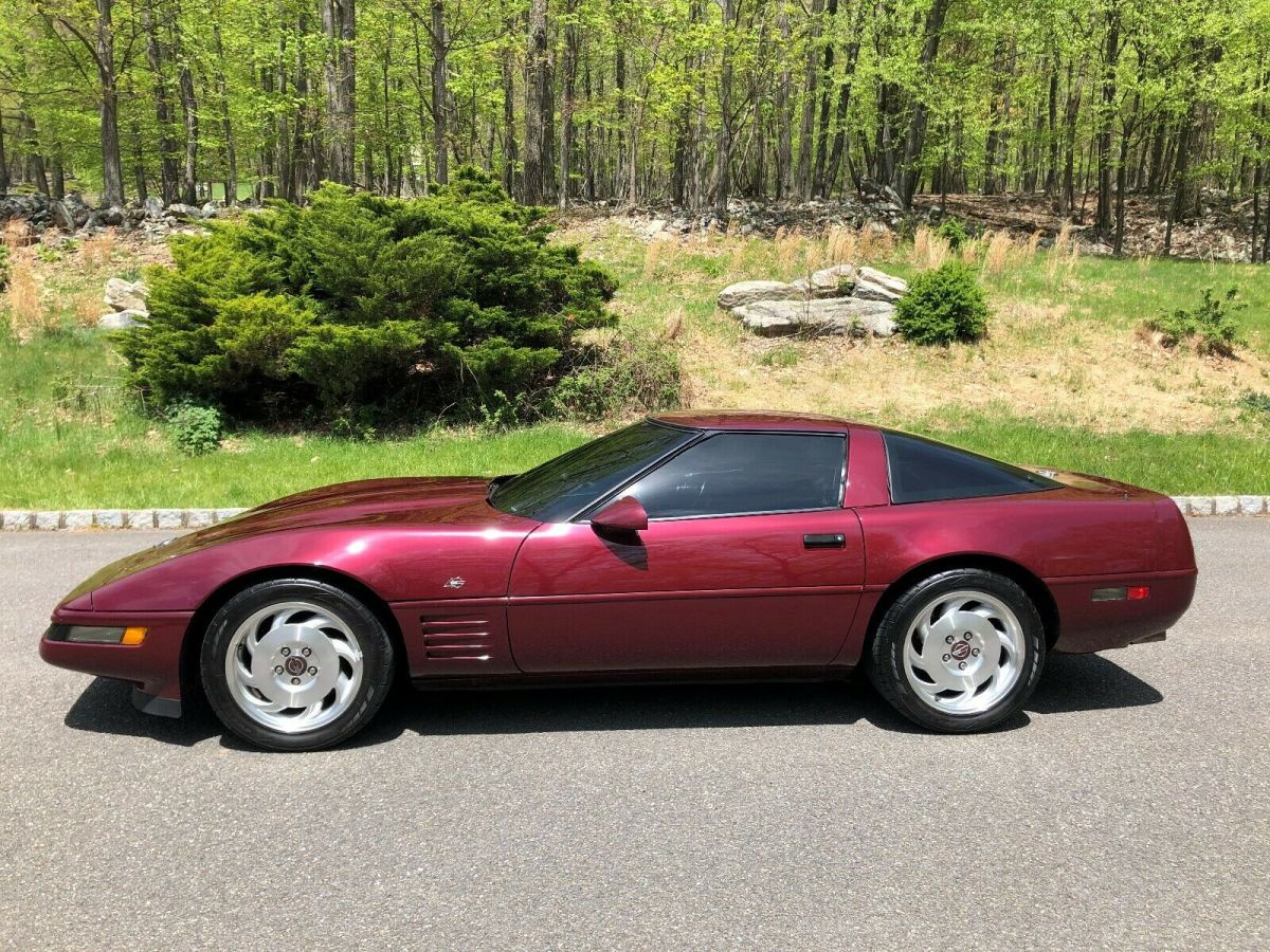 1993 chevrolet corvette 40th anniversary coupe 6 speed manual 350 v8 lt1 low mi