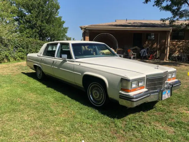 1988 cadillac brougham d'elegance **no reserve**
