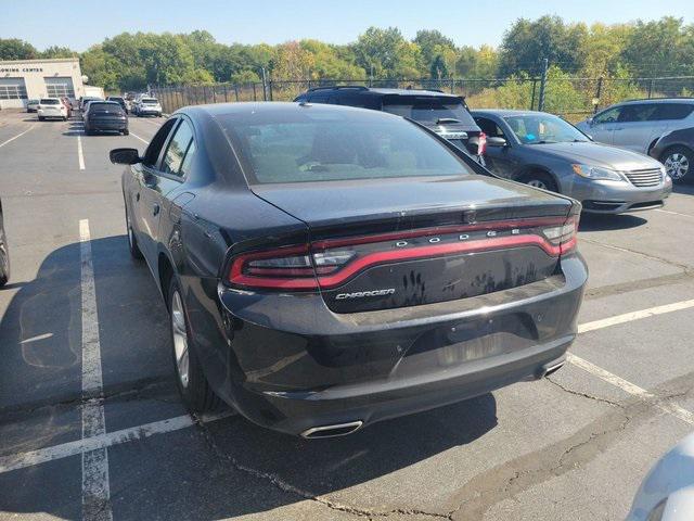 2022 dodge charger sxt