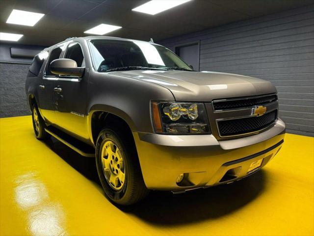 2013 chevrolet suburban 1500 lt