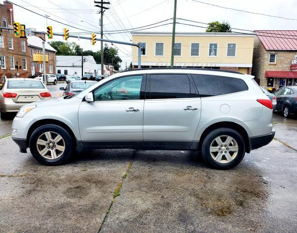 2011 chevrolet traverse 2lt