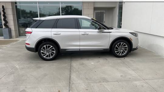 2021 lincoln corsair standard