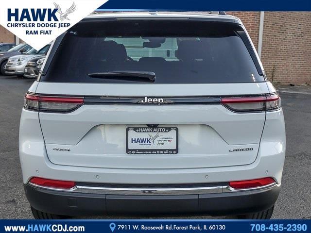 2022 jeep grand cherokee laredo
