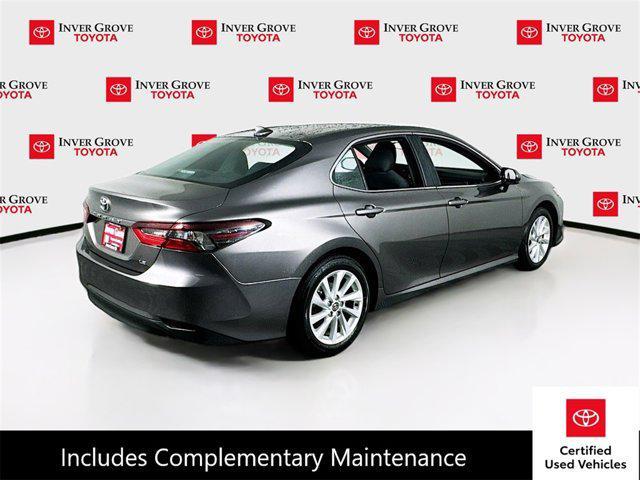 2024 toyota camry le