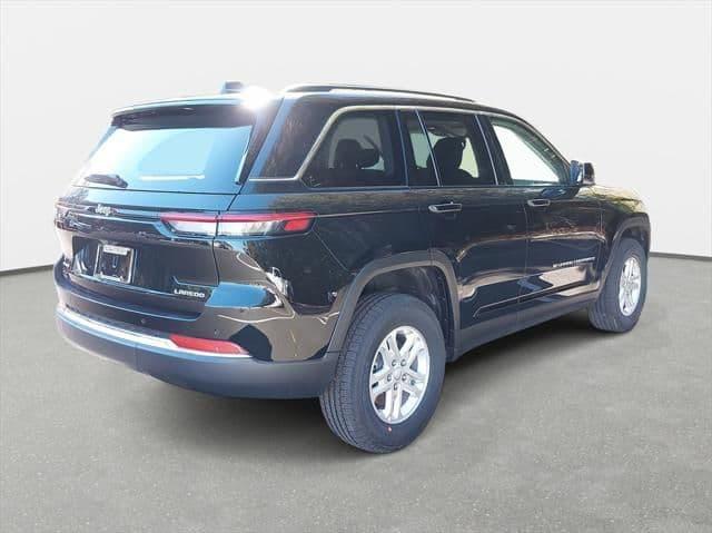 2023 jeep grand cherokee laredo 4x4 in durham, north carolina