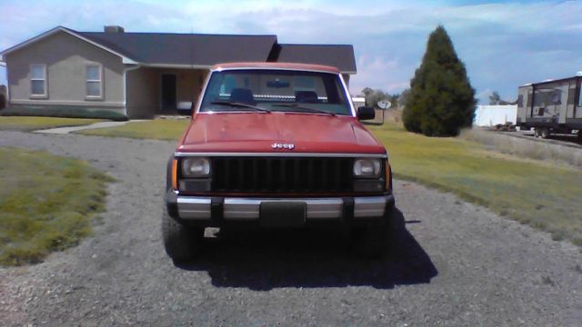 1987 jeep comanche chief