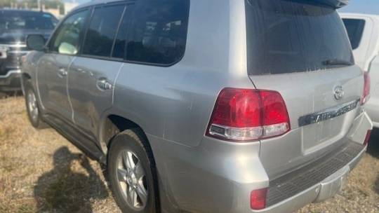 2011 toyota land cruiser base