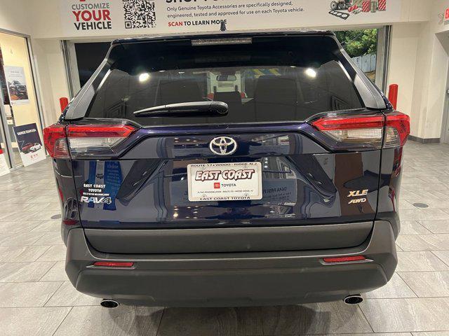 2022 toyota rav4 xle