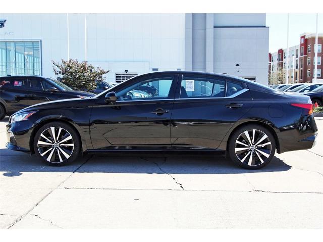 2022 nissan altima 2.5 sr