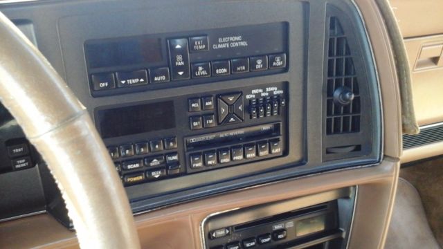beautiful 1990 buick reatta convertible