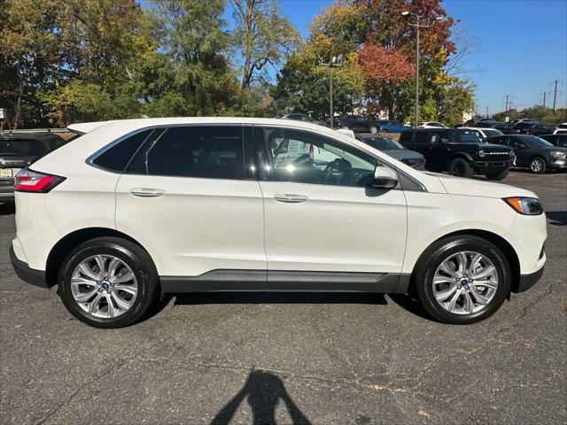 2022 ford edge titanium