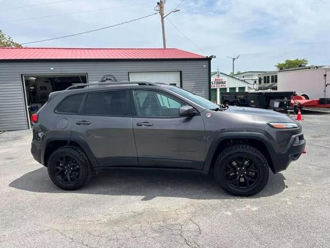 2018 jeep cherokee trailhawk 4dr 4x4 in columbia, illinois