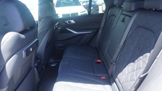 2025 BMW X5