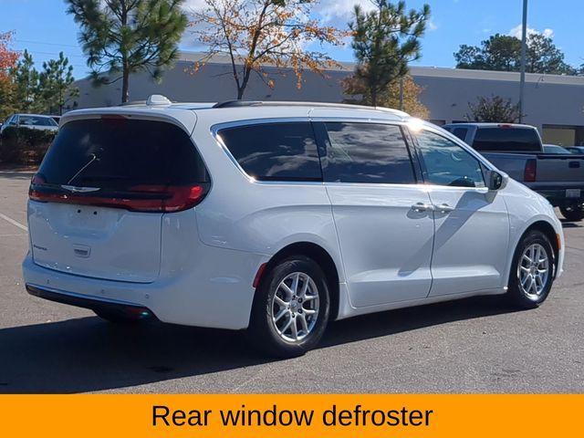 2022 chrysler pacifica touring-l