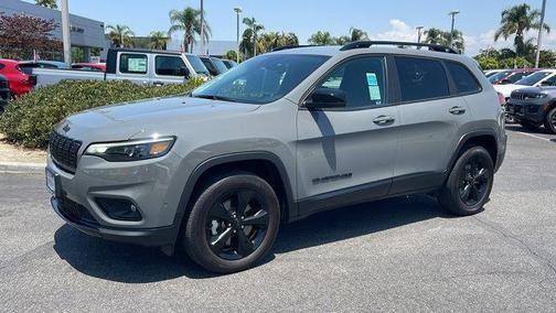 2023 jeep cherokee