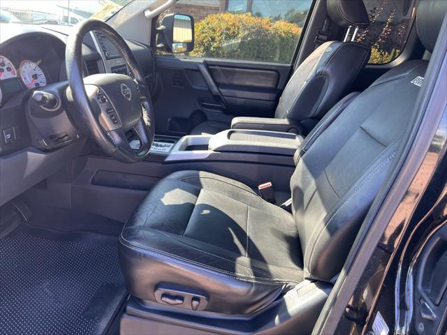 2013 nissan titan pro-4x