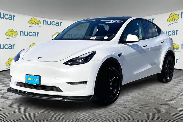 2023 tesla model y long range