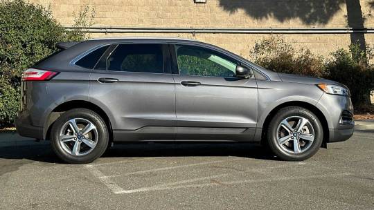 2021 Ford Edge
