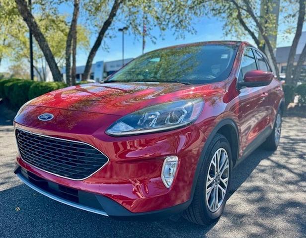 2022 ford escape sel