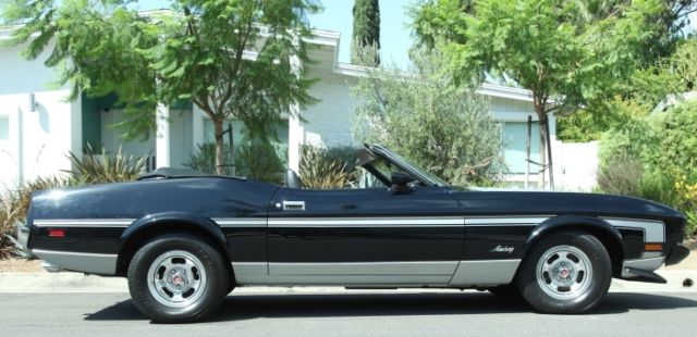 1973 ford mustang 351 convertible