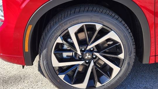2024 Mitsubishi Outlander