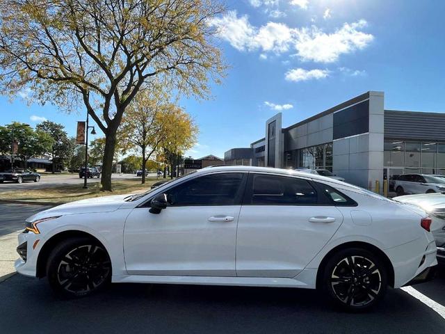 2021 kia k5 gt-line