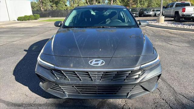 2024 hyundai elantra se
