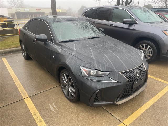 2018 lexus is 300 base