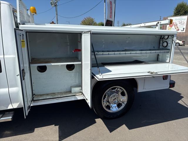 2005 ford f-350 xl crew cab