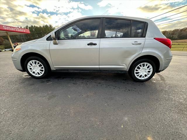 2009 nissan versa 1.8 s