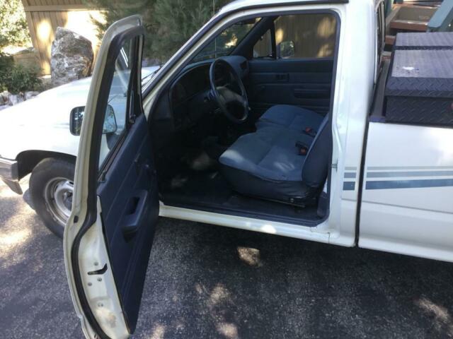 1989 toyota manual two door truck