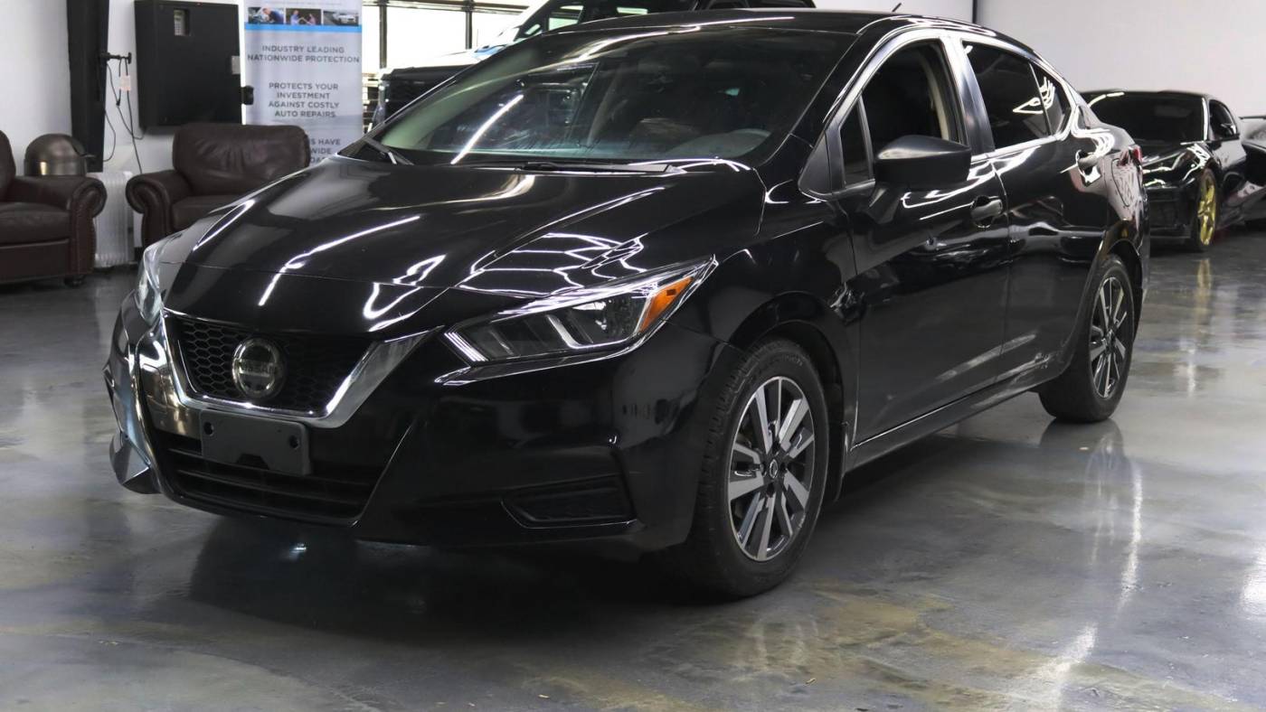 2020 nissan versa s