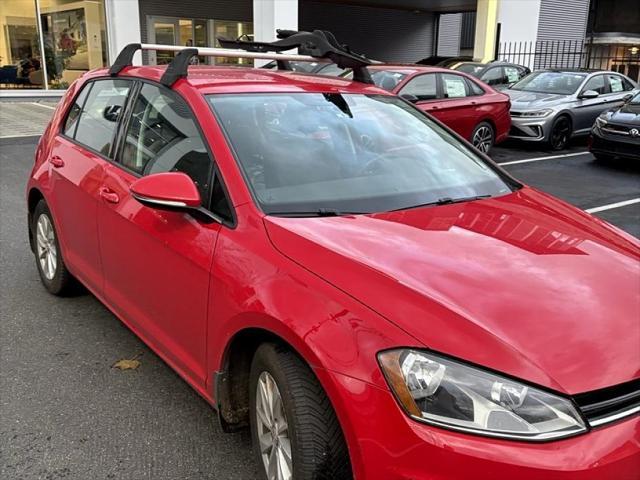 2016 volkswagen golf tsi s 4-door