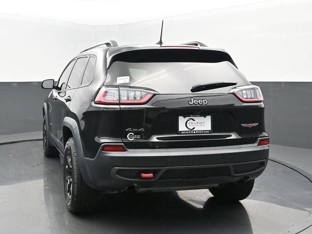 2019 jeep cherokee trailhawk