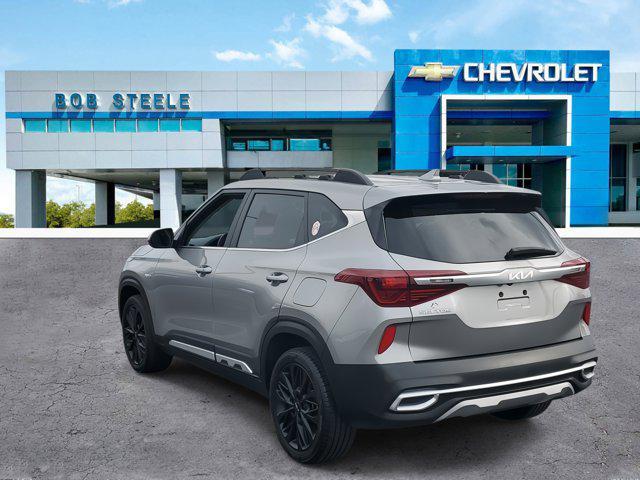 2022 kia seltos nightfall edition