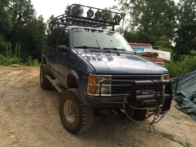 custom show lifted off-road dodge caravan 25k invested