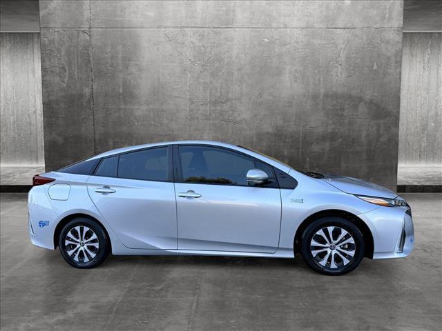 2022 toyota prius prime xle