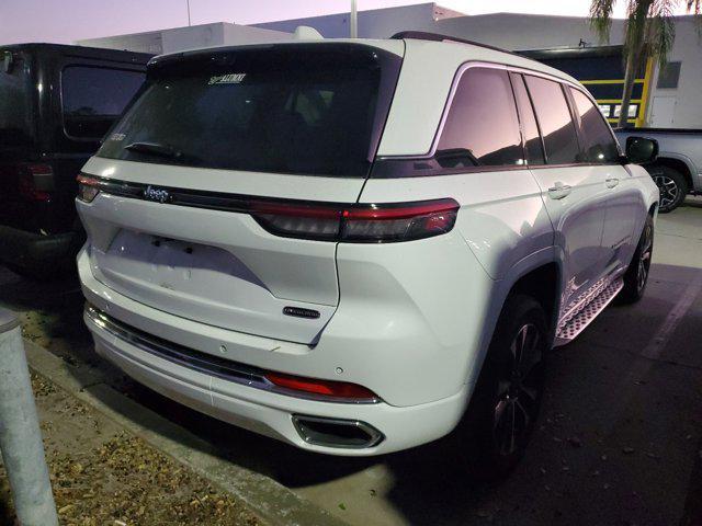 2022 jeep grand cherokee overland