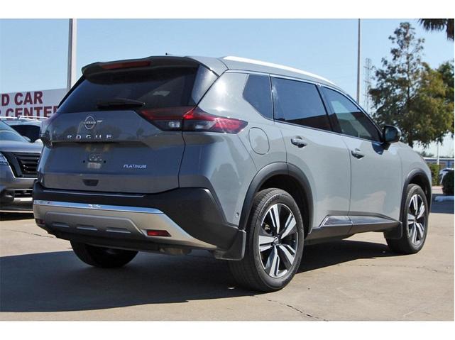2022 nissan rogue platinum