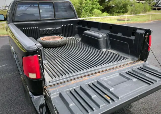 1994 chevrolet s10, ls, 2.2l 4 cyl. 6 ft bed, extended cab, manual transmission